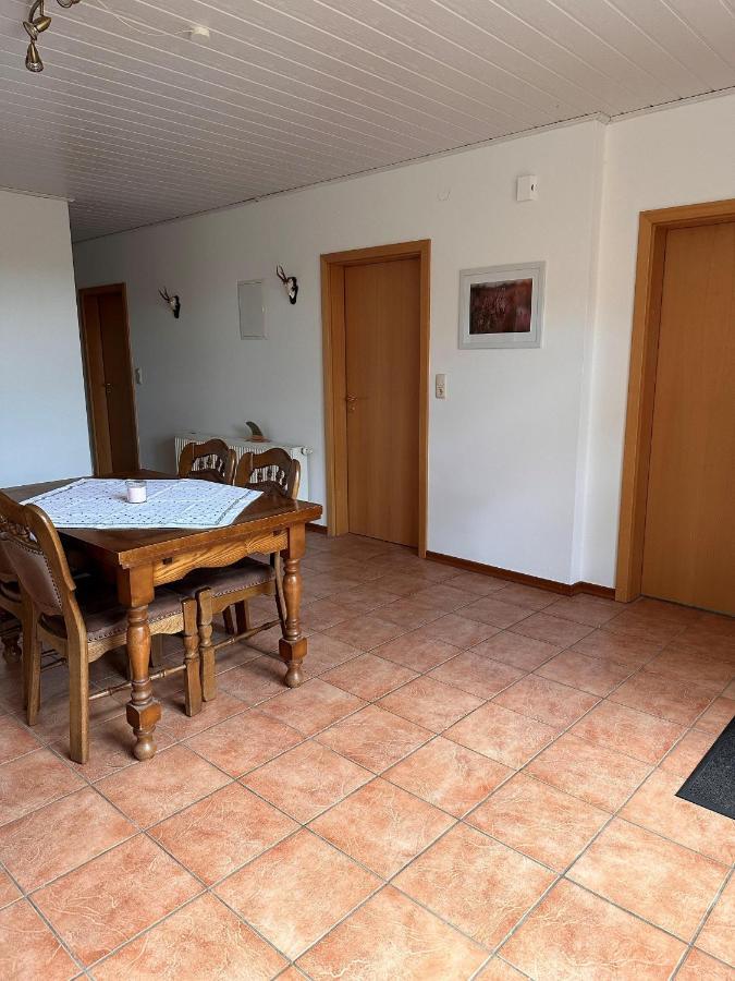 Hof Baden, Ferienwohnung シュネーヴァーディンゲン エクステリア 写真